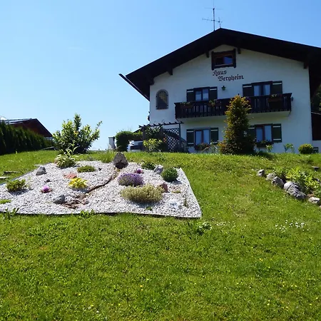 Haus Bergheim 公寓